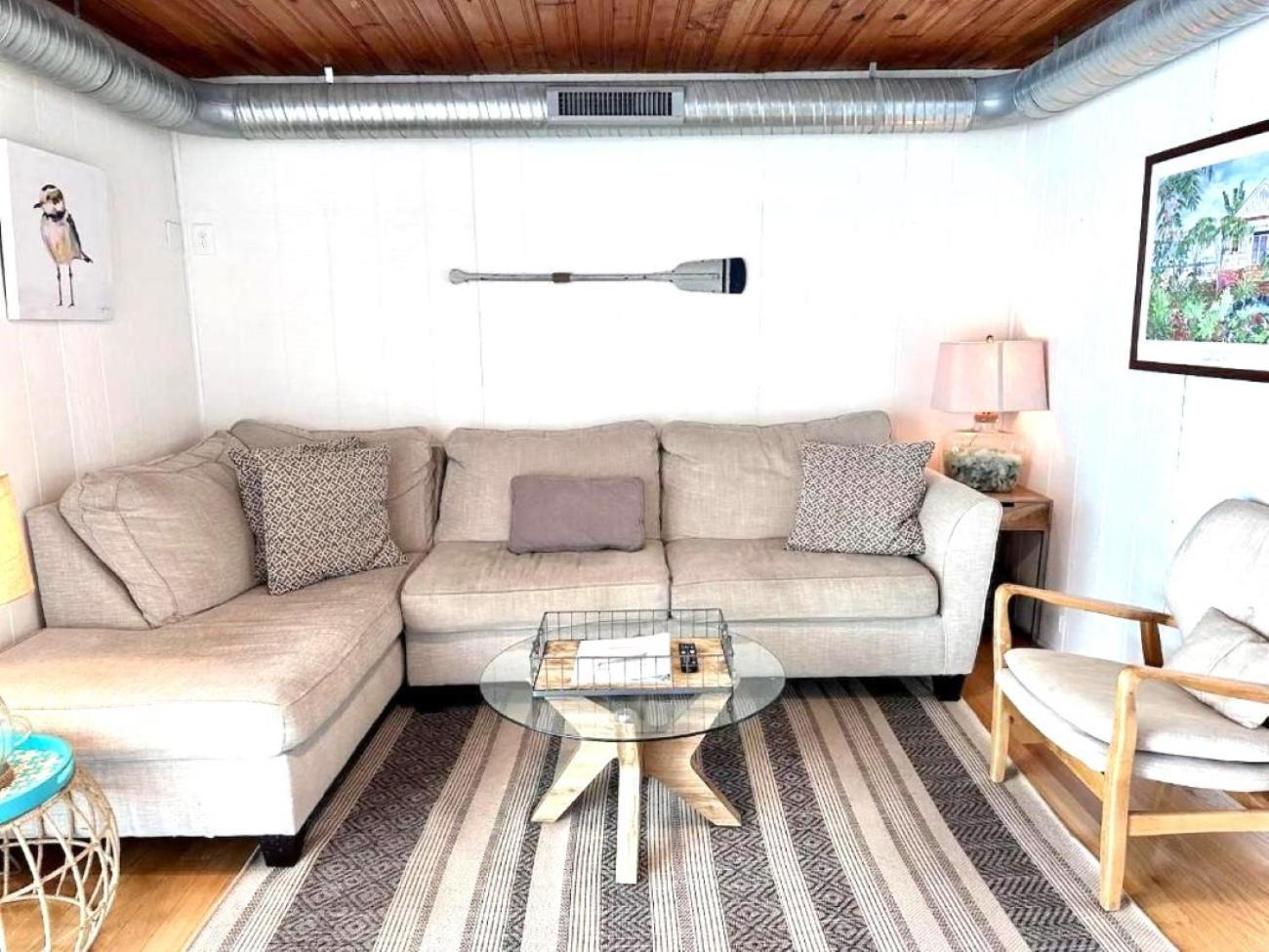 Cozy Beach - Direct Waterfront! East Haven Luaran gambar